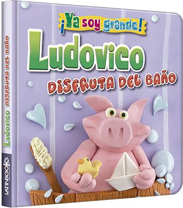 Ludovico disfruta del jabón